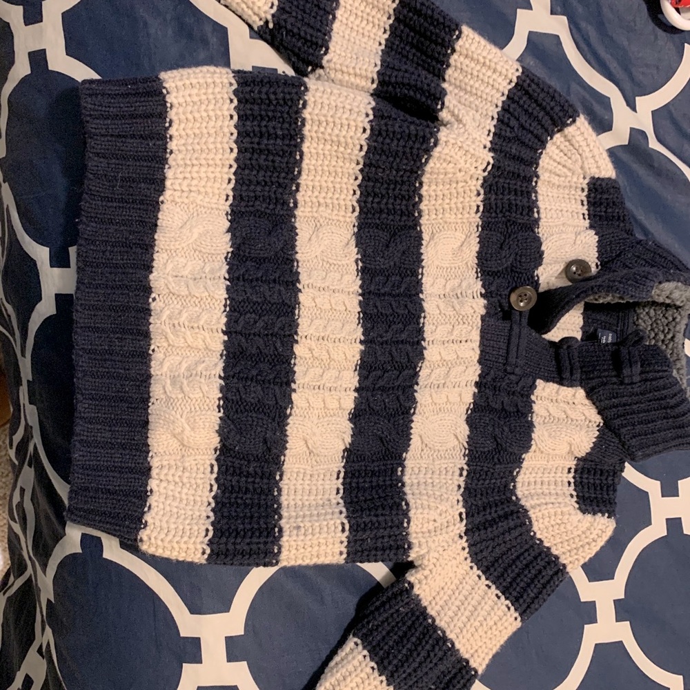 Baby Gap navy and white sweater